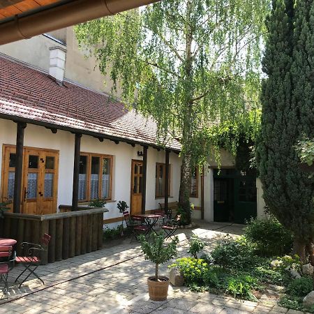 Апарт готель Scheinerhaus Лаа-ан-дер-Тайя Екстер'єр фото